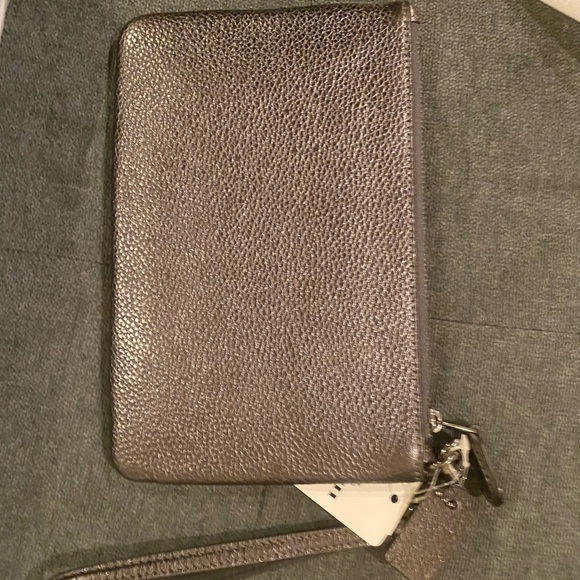 NWT!!! Coach Metallic Graphite 3 piece set firm - Picture 10 of 11